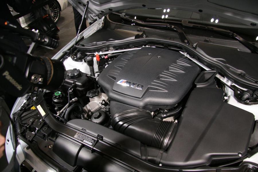  BMW M3 Sedan 2008 года  (фото 78 из 85)